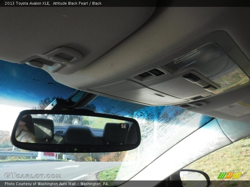 Attitude Black Pearl / Black 2013 Toyota Avalon XLE