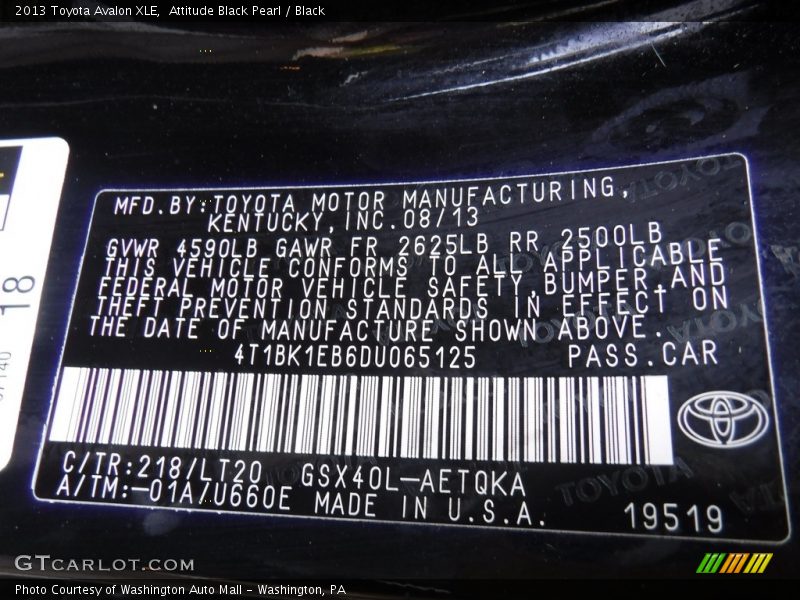 Attitude Black Pearl / Black 2013 Toyota Avalon XLE