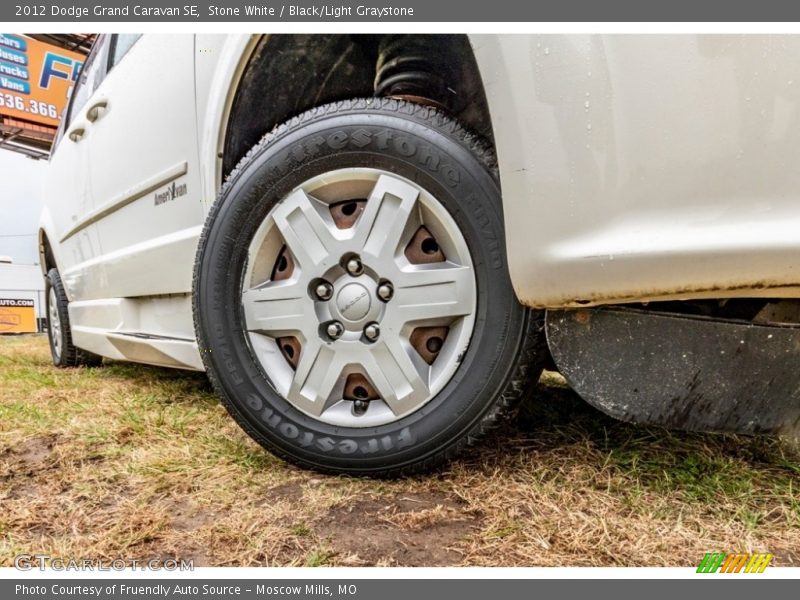 Stone White / Black/Light Graystone 2012 Dodge Grand Caravan SE