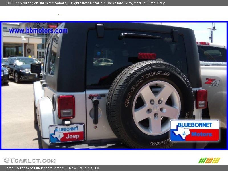 Bright Silver Metallic / Dark Slate Gray/Medium Slate Gray 2007 Jeep Wrangler Unlimited Sahara