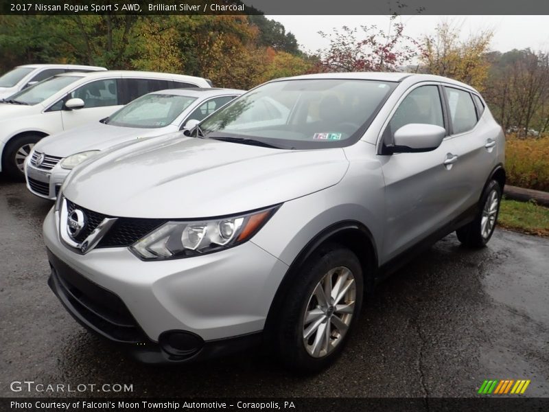 Brilliant Silver / Charcoal 2017 Nissan Rogue Sport S AWD