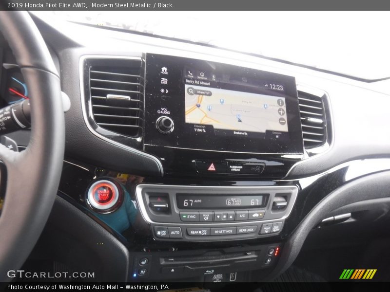 Modern Steel Metallic / Black 2019 Honda Pilot Elite AWD