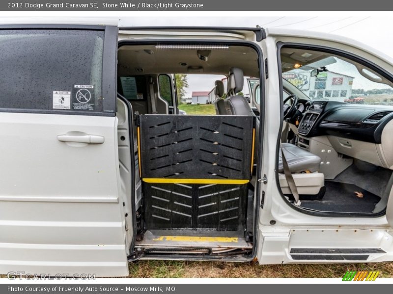 Stone White / Black/Light Graystone 2012 Dodge Grand Caravan SE