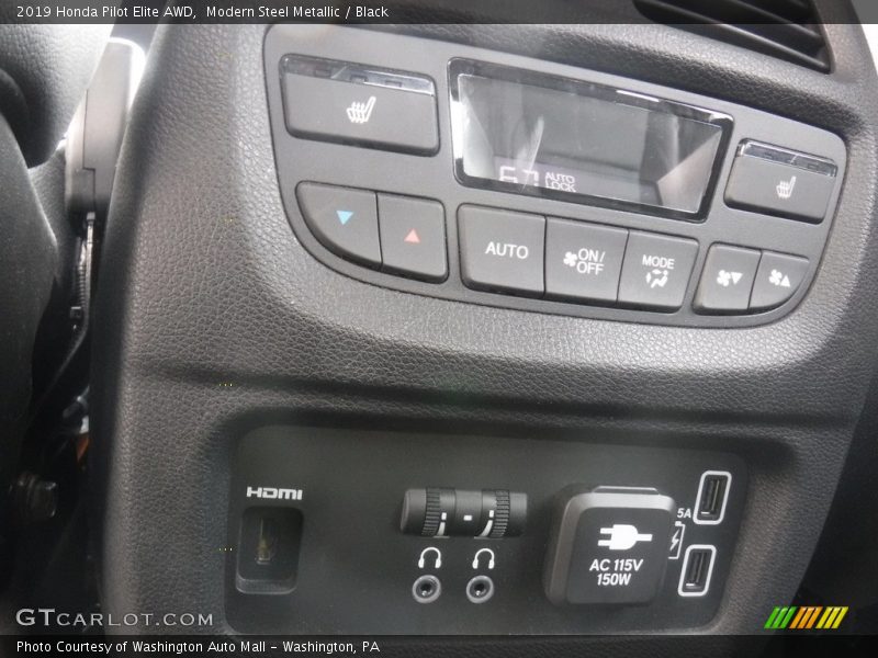 Modern Steel Metallic / Black 2019 Honda Pilot Elite AWD