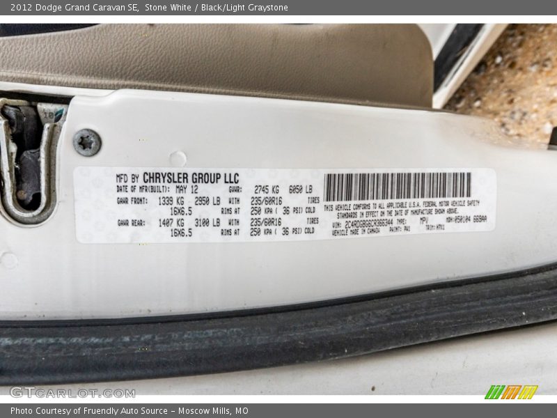 Stone White / Black/Light Graystone 2012 Dodge Grand Caravan SE