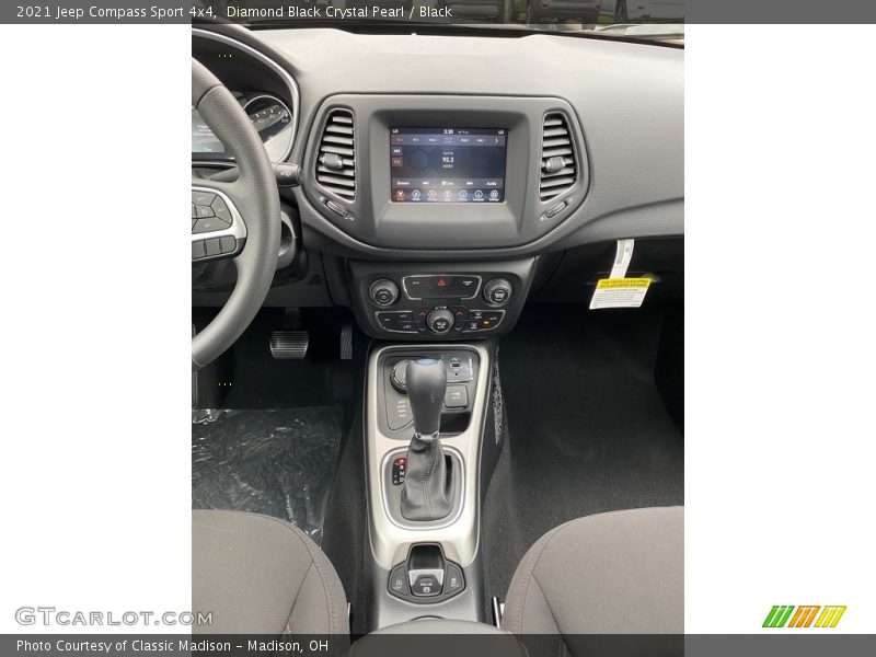 Diamond Black Crystal Pearl / Black 2021 Jeep Compass Sport 4x4