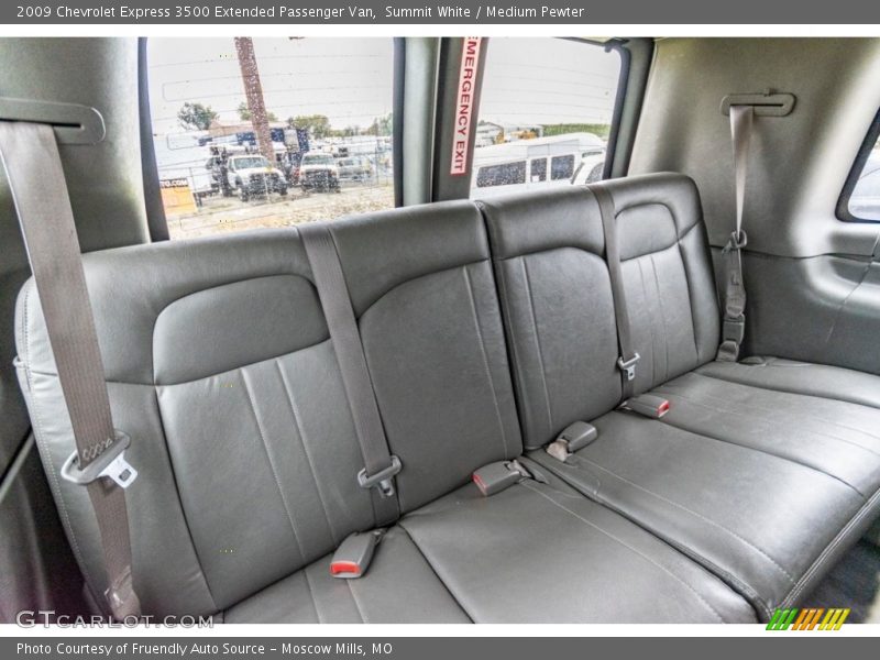 Summit White / Medium Pewter 2009 Chevrolet Express 3500 Extended Passenger Van
