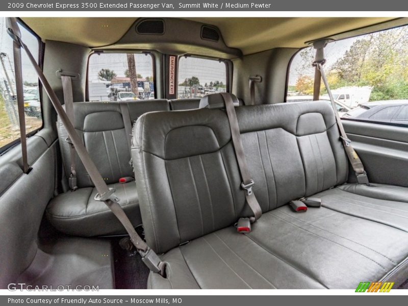 Summit White / Medium Pewter 2009 Chevrolet Express 3500 Extended Passenger Van