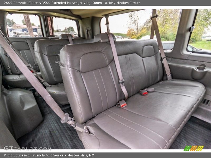 Summit White / Medium Pewter 2009 Chevrolet Express 3500 Extended Passenger Van