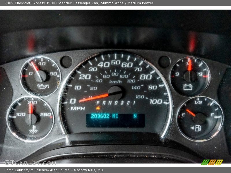 Summit White / Medium Pewter 2009 Chevrolet Express 3500 Extended Passenger Van