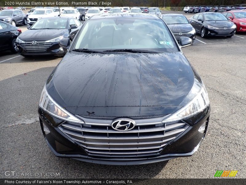 Phantom Black / Beige 2020 Hyundai Elantra Value Edition