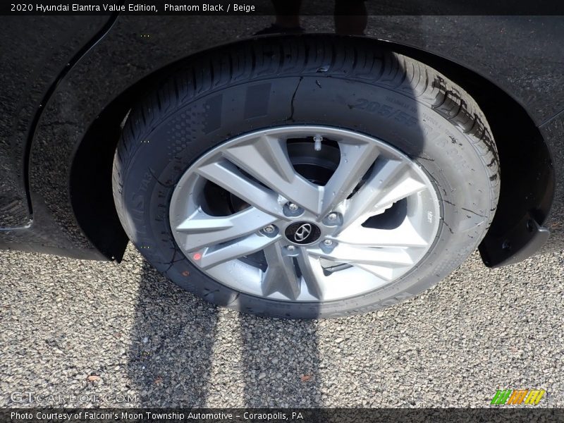 Phantom Black / Beige 2020 Hyundai Elantra Value Edition