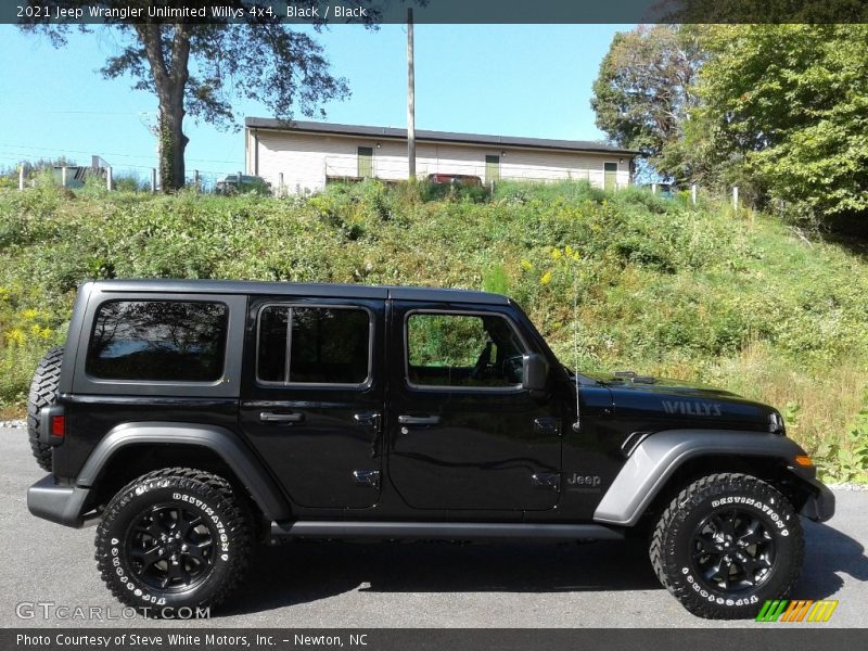 Black / Black 2021 Jeep Wrangler Unlimited Willys 4x4