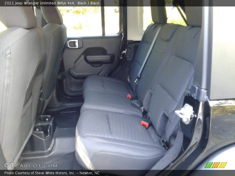 Black / Black 2021 Jeep Wrangler Unlimited Willys 4x4