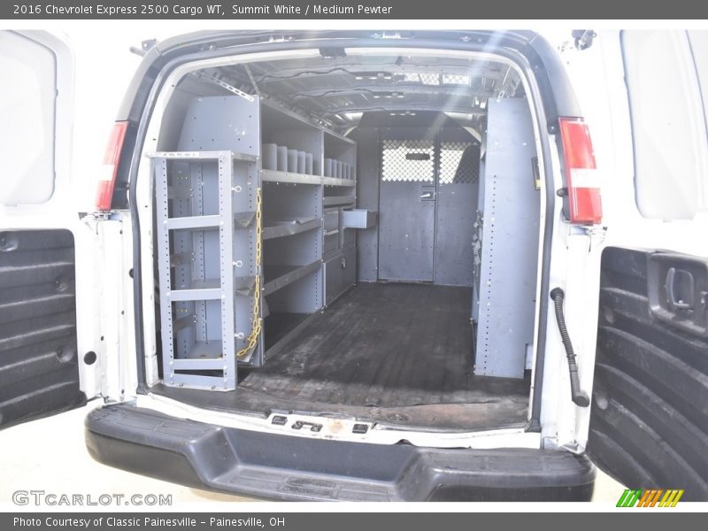 Summit White / Medium Pewter 2016 Chevrolet Express 2500 Cargo WT