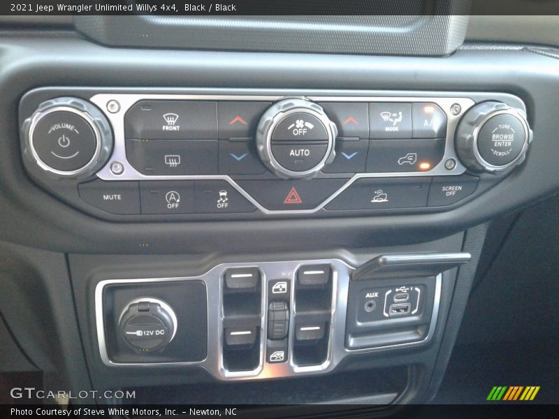 Black / Black 2021 Jeep Wrangler Unlimited Willys 4x4