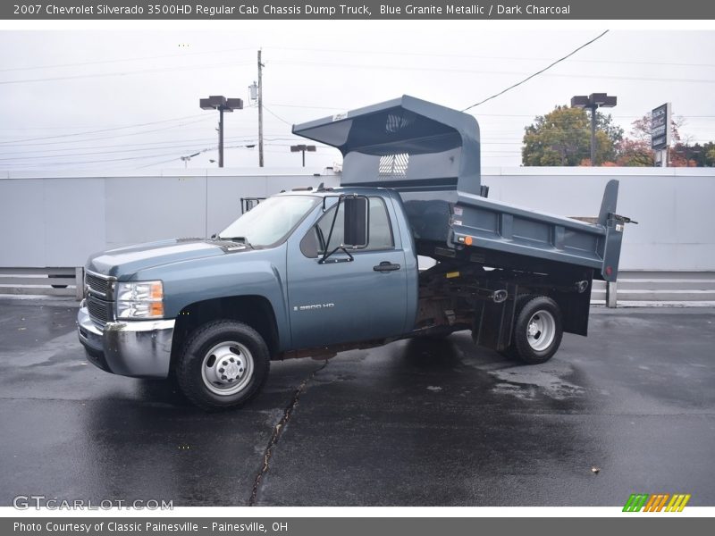 Front 3/4 View of 2007 Silverado 3500HD Regular Cab Chassis Dump Truck