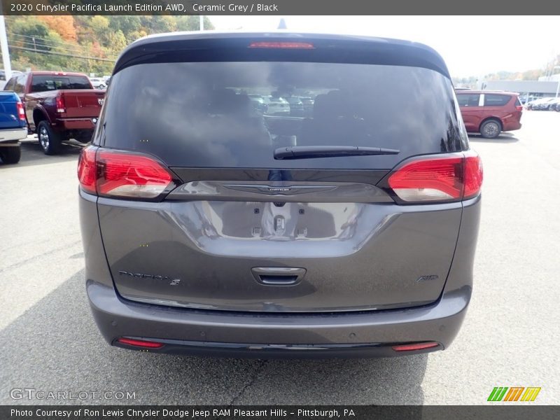 Ceramic Grey / Black 2020 Chrysler Pacifica Launch Edition AWD