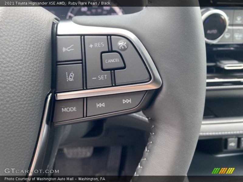 2021 Highlander XSE AWD Steering Wheel