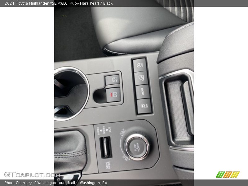 Controls of 2021 Highlander XSE AWD