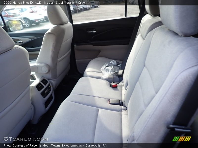 Modern Steel Metallic / Gray 2021 Honda Pilot EX AWD