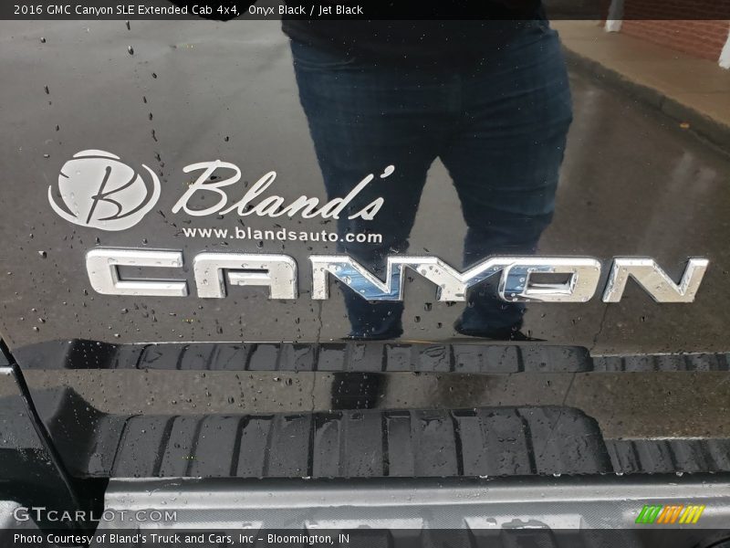 Onyx Black / Jet Black 2016 GMC Canyon SLE Extended Cab 4x4
