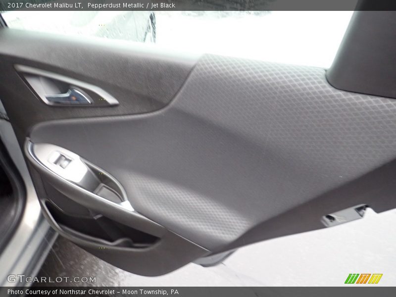 Pepperdust Metallic / Jet Black 2017 Chevrolet Malibu LT