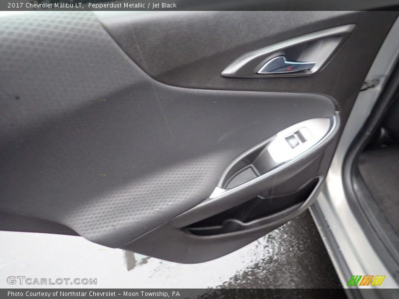 Pepperdust Metallic / Jet Black 2017 Chevrolet Malibu LT
