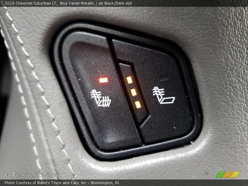 Blue Velvet Metallic / Jet Black/Dark Ash 2019 Chevrolet Suburban LT