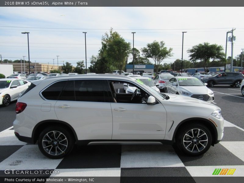 Alpine White / Terra 2018 BMW X5 xDrive35i