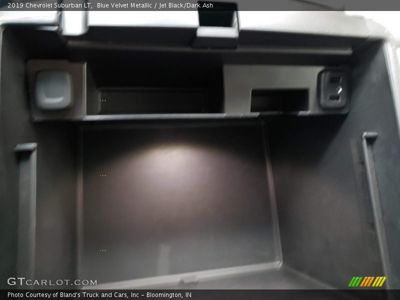 Blue Velvet Metallic / Jet Black/Dark Ash 2019 Chevrolet Suburban LT