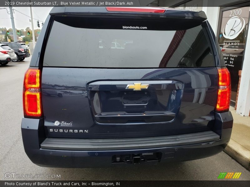 Blue Velvet Metallic / Jet Black/Dark Ash 2019 Chevrolet Suburban LT