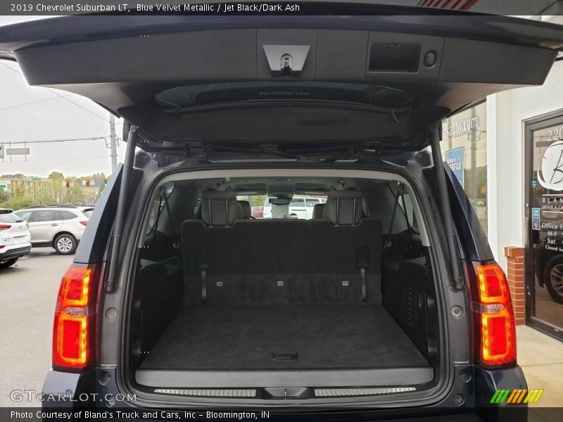 Blue Velvet Metallic / Jet Black/Dark Ash 2019 Chevrolet Suburban LT