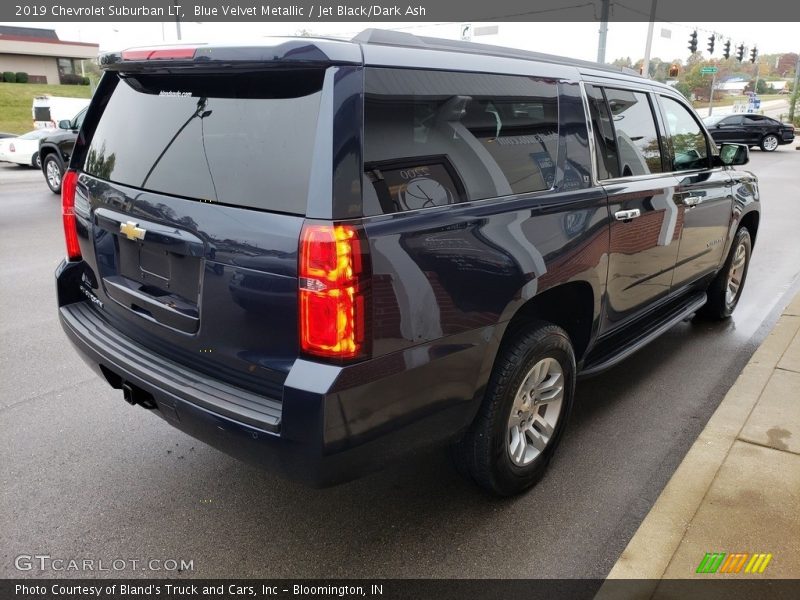 Blue Velvet Metallic / Jet Black/Dark Ash 2019 Chevrolet Suburban LT