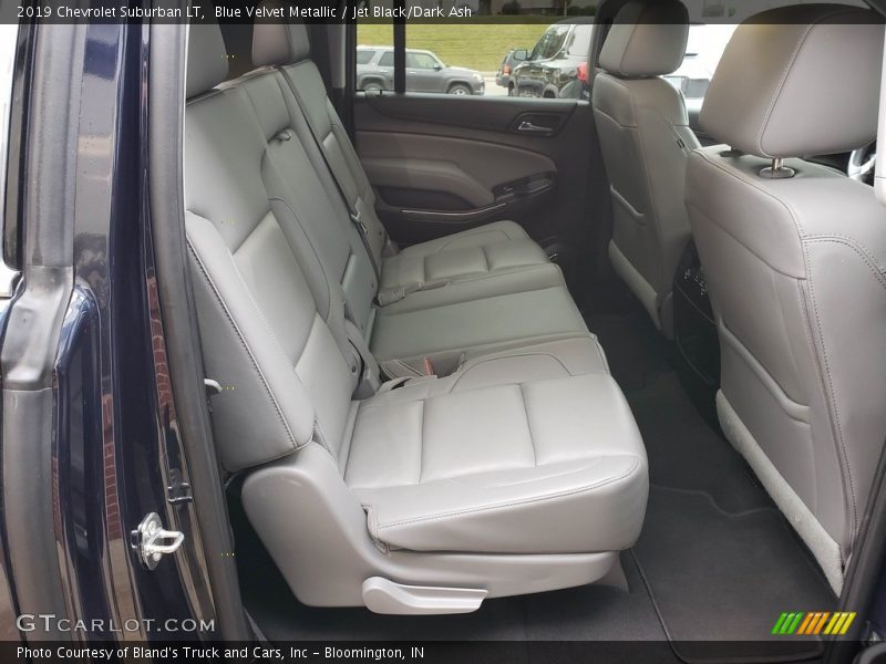 Blue Velvet Metallic / Jet Black/Dark Ash 2019 Chevrolet Suburban LT