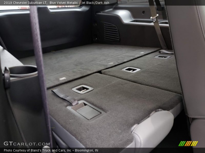 Blue Velvet Metallic / Jet Black/Dark Ash 2019 Chevrolet Suburban LT