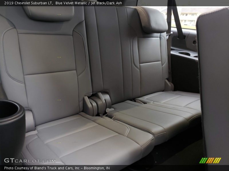 Blue Velvet Metallic / Jet Black/Dark Ash 2019 Chevrolet Suburban LT
