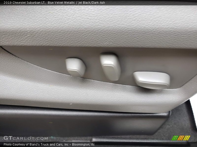 Blue Velvet Metallic / Jet Black/Dark Ash 2019 Chevrolet Suburban LT