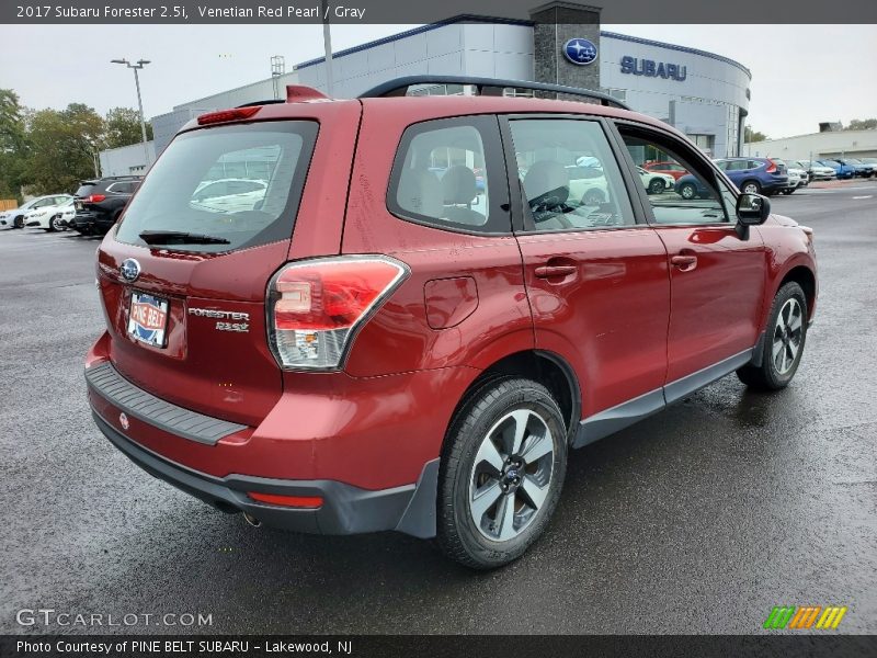 Venetian Red Pearl / Gray 2017 Subaru Forester 2.5i