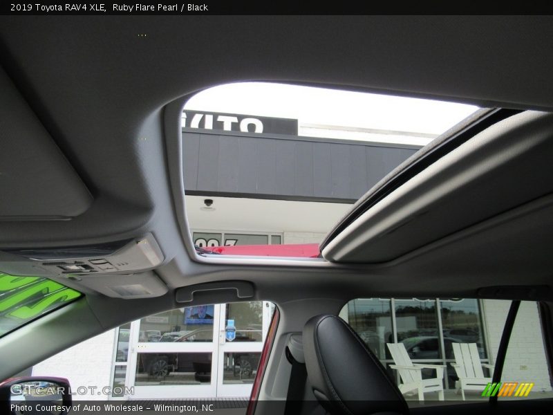 Ruby Flare Pearl / Black 2019 Toyota RAV4 XLE