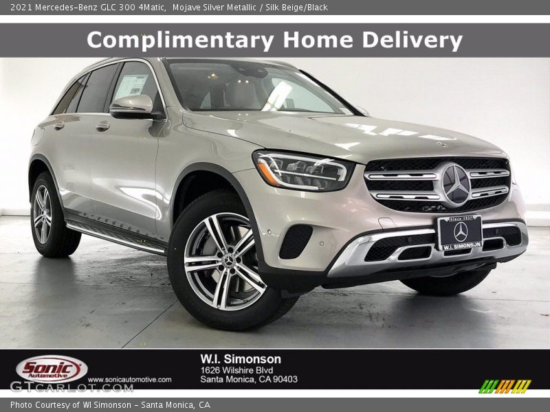 Mojave Silver Metallic / Silk Beige/Black 2021 Mercedes-Benz GLC 300 4Matic