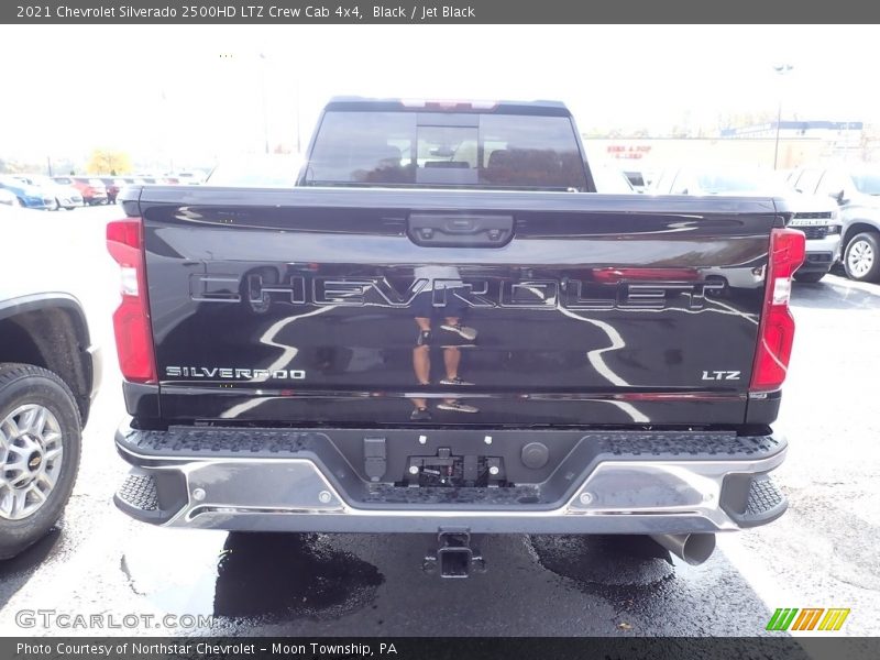  2021 Silverado 2500HD LTZ Crew Cab 4x4 Logo