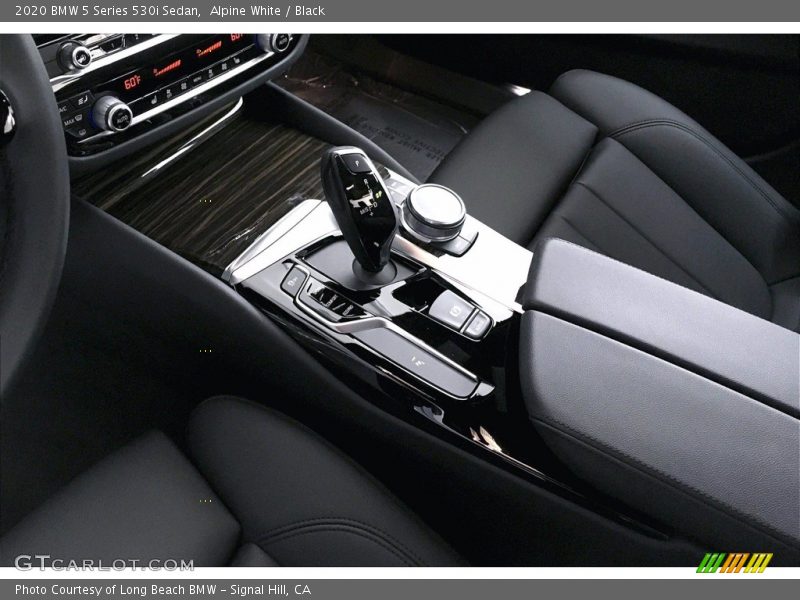 Alpine White / Black 2020 BMW 5 Series 530i Sedan