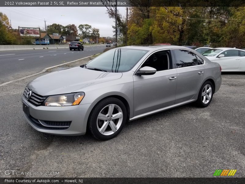 Reflex Silver Metallic / Titan Black 2012 Volkswagen Passat 2.5L SE