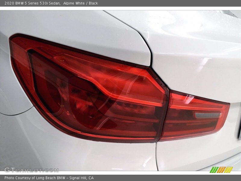 Alpine White / Black 2020 BMW 5 Series 530i Sedan