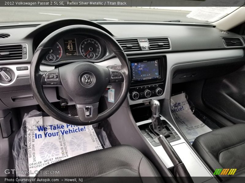 Reflex Silver Metallic / Titan Black 2012 Volkswagen Passat 2.5L SE