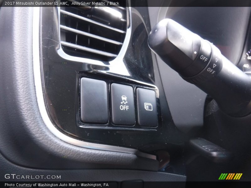 Controls of 2017 Outlander ES AWC