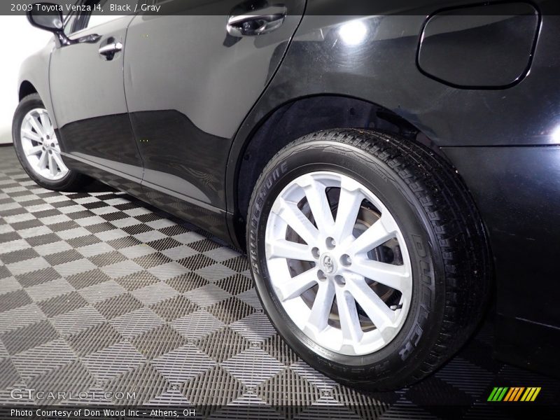 Black / Gray 2009 Toyota Venza I4