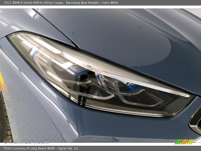 Barcelona Blue Metallic / Ivory White 2021 BMW 8 Series M850i xDrive Coupe