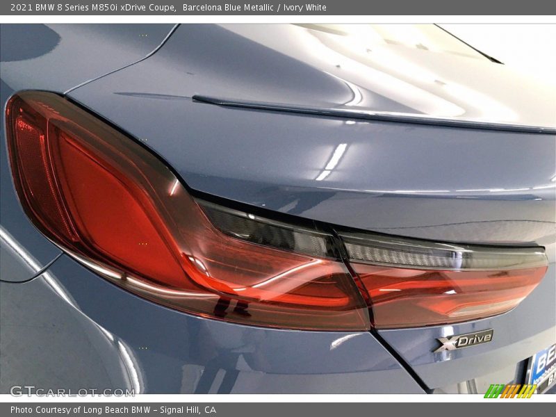 Barcelona Blue Metallic / Ivory White 2021 BMW 8 Series M850i xDrive Coupe